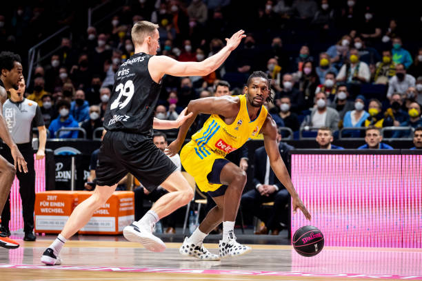 这种低调的 这种低调的