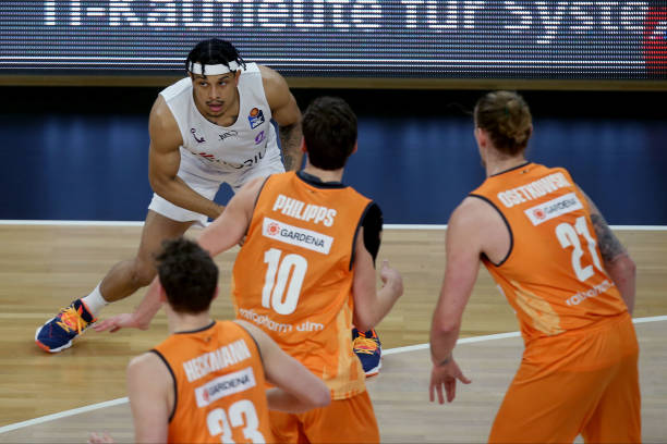 这样的表现 这样的表现